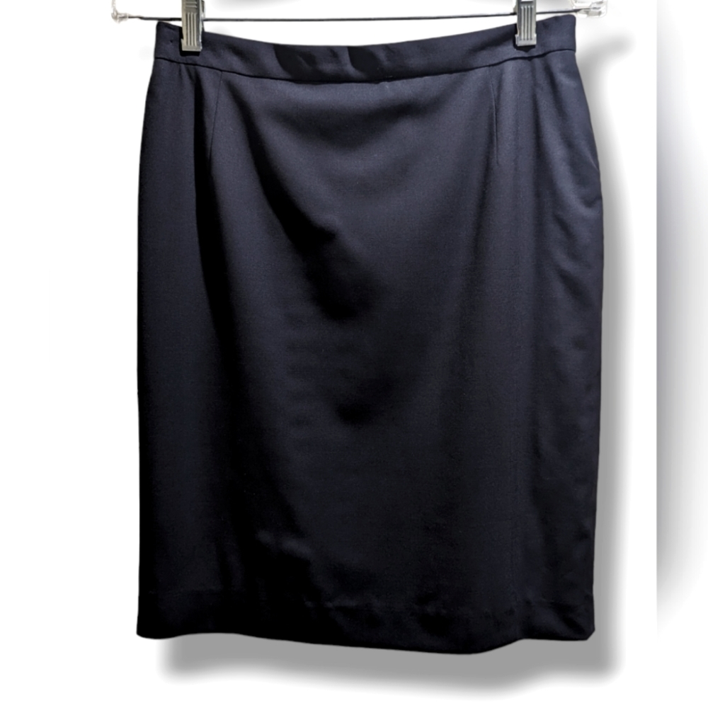 Escada Luxury Black Knee Length Work Office Wool Straight Skirt- 40 (EU)
